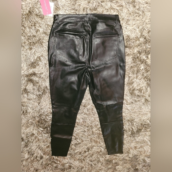 NEW Faux Leather Pants with Ankle Zippers & Moto Striping - Picture 4 of 7